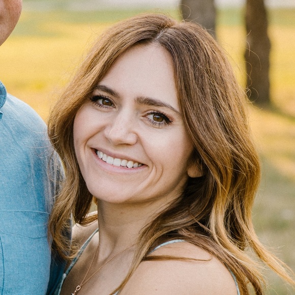 Meet your Posher, Cassie - Picture 1 of 1